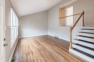 1 Wordsworth Dr in Wilmington, DE - Building Photo - Building Photo