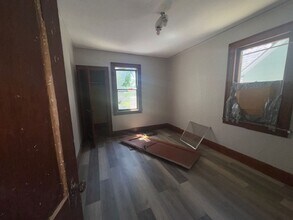 1208 W 15th St in Sioux Falls, SD - Building Photo - Building Photo