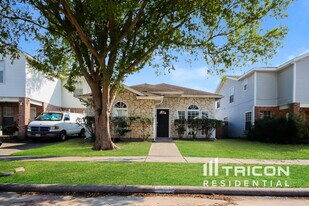 15608 Martineau St in Houston, TX - Building Photo