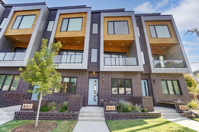 property at 823 E 36th St
