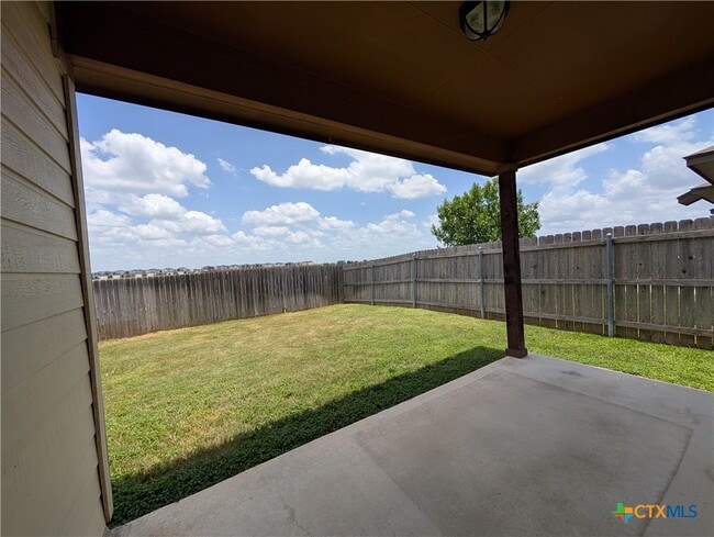 property at 1135 Creekside Orchard