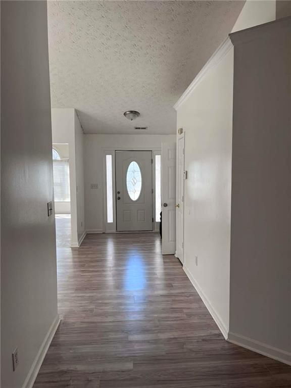 2400 Miller Oaks Cir in Decatur, GA - Building Photo - Building Photo