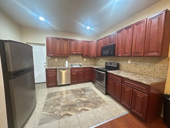 property at 5446 Walnut St