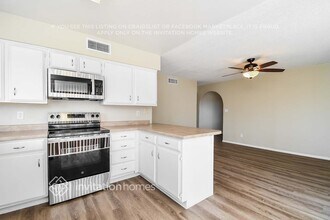 4228 N 81st Dr in Phoenix, AZ - Building Photo - Building Photo