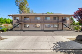 420 16th St in Sparks, NV - Building Photo - Building Photo