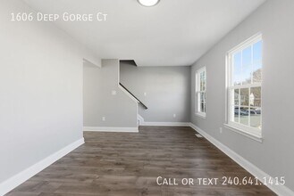 1606 Deep Gorge Ct in Oxon Hill, MD - Building Photo - Building Photo