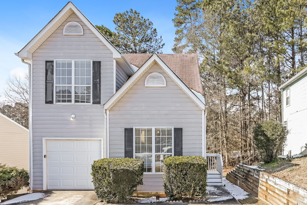 809 Ashley Ln in Stone Mountain, GA - Building Photo