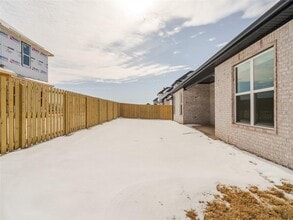 311 Hedge Dr in Centerton, AR - Building Photo - Building Photo