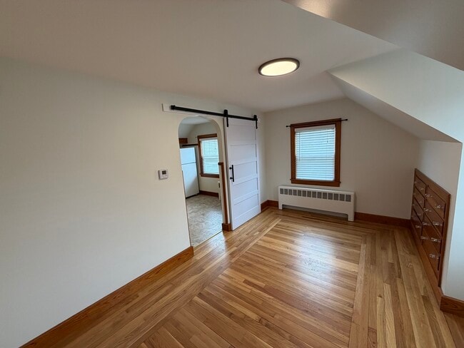 property at 964 Wellington Rd