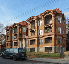 576 Hale Ave Apartamentos