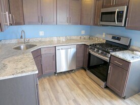 286 Highland Ave, Unit 3 in Somerville, MA - Building Photo