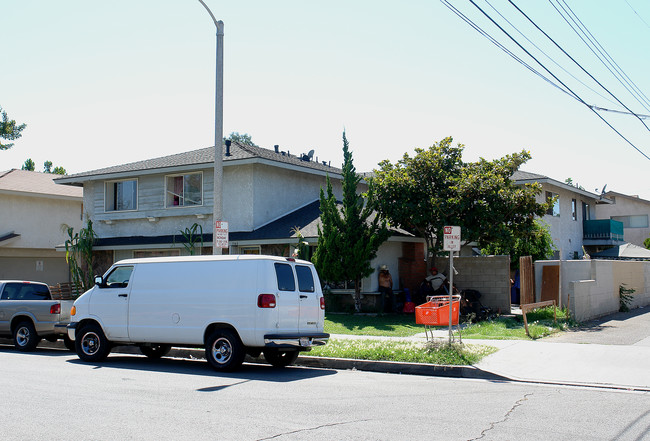 1940 N Highland St in Orange, CA - Building Photo - Building Photo