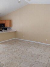 10 Ponderosa Ln in Palm Coast, FL - Building Photo - Building Photo