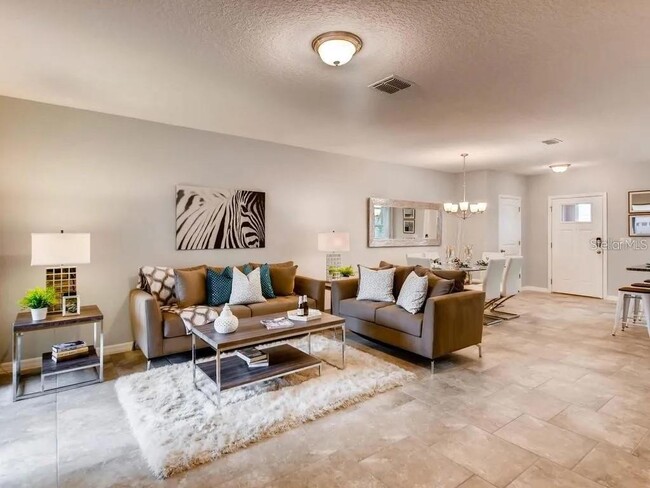 17061 Water Spring Blvd in Winter Garden, FL - Building Photo - Building Photo