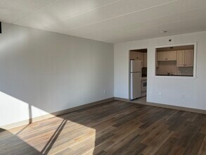 1 Pond St in Winthrop, MA - Building Photo - Building Photo