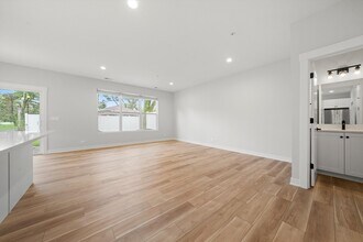 17875 Argos Ct in Orland Hills, IL - Building Photo - Building Photo