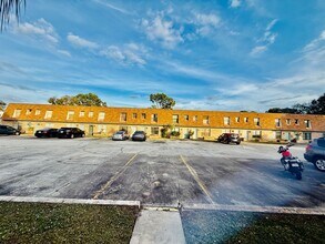 1301 Arlington Ln NE in Palm Bay, FL - Building Photo - Building Photo