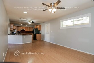 1052 E Millett Ave in Mesa, AZ - Building Photo - Building Photo