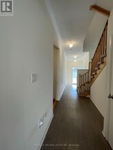27 Crows Nest Ln in Bowmanville, ON - Building Photo - Building Photo