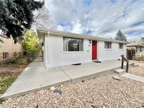 2675 S Josephine St in Denver, CO - Building Photo - Building Photo