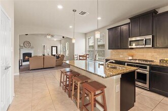 10117 Long Branch Dr in McKinney, TX - Building Photo - Building Photo