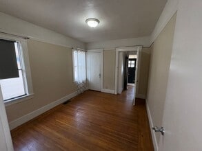 1446 Mitchell St in Oakland, CA - Building Photo - Building Photo