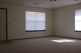 6773-6775 S Kathleen Cir in Fayetteville, AR - Building Photo - Building Photo