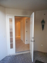 6940 Prosperity Cir in Sarasota, FL - Building Photo - Building Photo