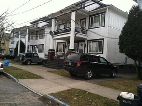 32 Irving Pl in Wilkes-Barre, PA - Building Photo - Building Photo