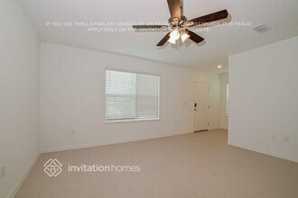 5830 Sagebrush Aly in Clermont, FL - Foto de edificio - Building Photo