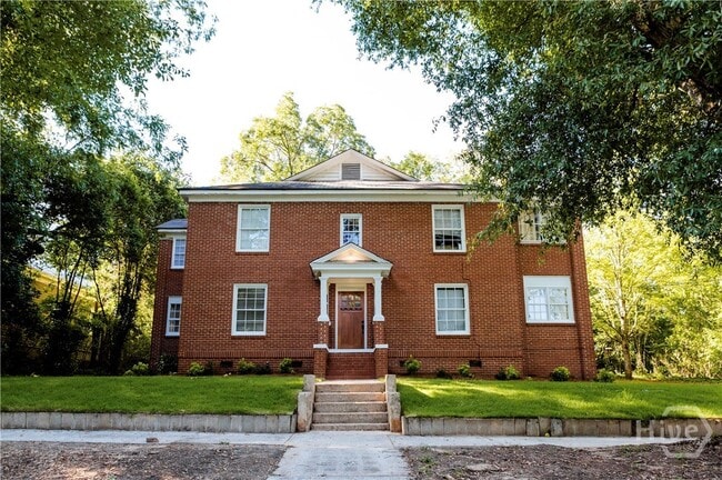 property at 111 E Screven St