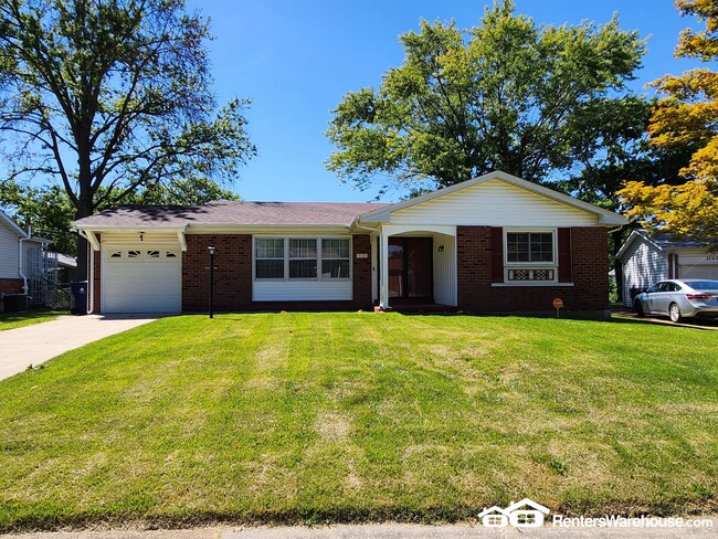 3125 Brookshire Dr