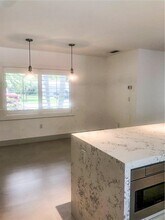 8425 SW 107th St in Miami, FL - Building Photo - Building Photo