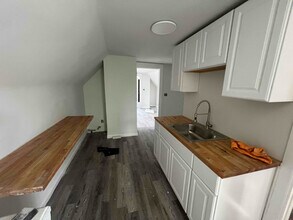 12320 Saywell Ave-Unit -3 in Cleveland, OH - Building Photo - Building Photo