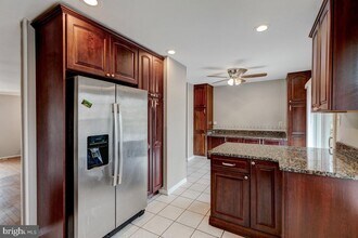 14216 Catamount Ct in Silver Spring, MD - Building Photo - Building Photo