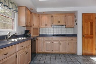 198 Carlisle Rd, Unit A-432 in Bedford, MA - Building Photo - Building Photo