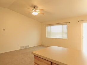 180 Empire Loop in Kalispell, MT - Building Photo - Building Photo