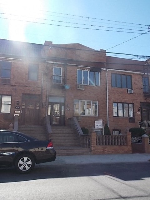 434 Avenue Y, Unit 2nd Fr in Brooklyn, NY - Foto de edificio