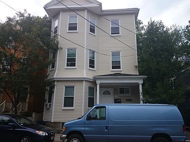 177 Chestnut Ave in Jamaica Plain, MA - Building Photo