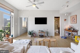 1646 S 12th St in Philadelphia, PA - Building Photo - Building Photo