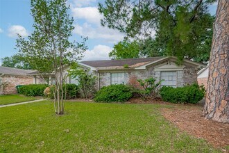 9403 Vickijohn Dr in Houston, TX - Building Photo - Building Photo
