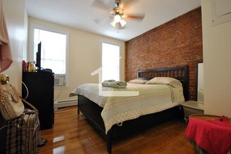 14 Leverett St-Unit -2 in Brookline, MA - Building Photo - Building Photo