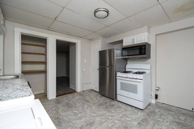 426 7th Ave in Troy, NY - Building Photo - Building Photo