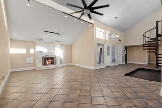 6003 Long Leaf Dr in Houston, TX - Building Photo - Building Photo