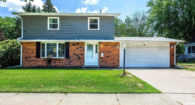 property at 3129 Windsor Dr