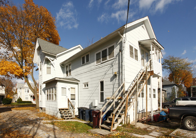 318 E Jefferson St in Ann Arbor, MI - Foto de edificio - Building Photo