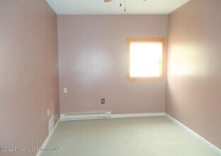 12 1/2 Union St in Pittston, PA - Building Photo - Building Photo