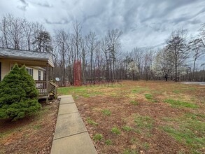 310 Gold Mine Rd in Palmyra, VA - Building Photo - Building Photo