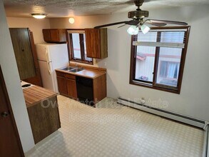 8116 Boundary Ave in Anchorage, AK - Building Photo - Building Photo