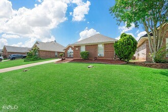 2319 Windsor Ct in Bossier City, LA - Building Photo - Building Photo